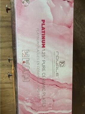 Royale Platinum 1.25" Pure Ceramic Plates - Pink